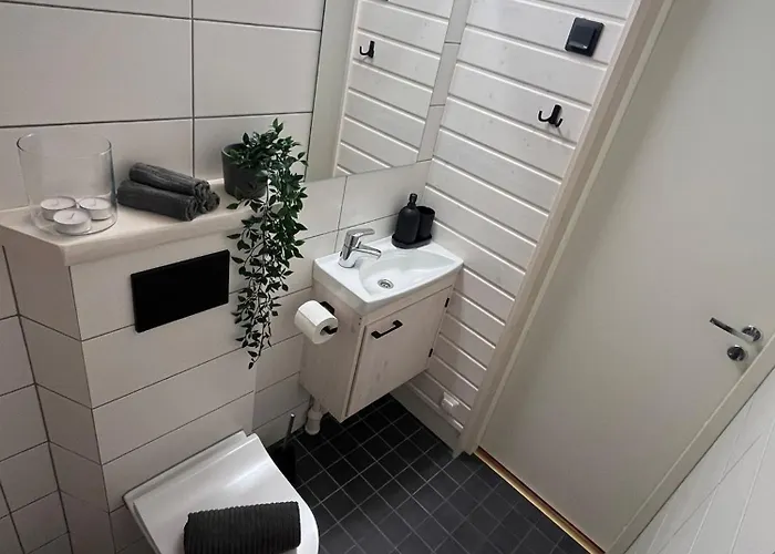 Must Paerl アパート Abruka